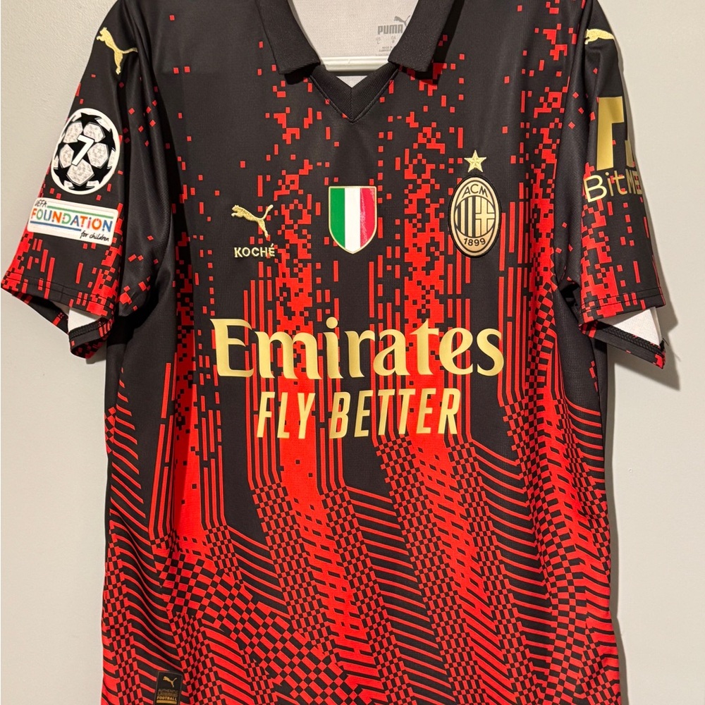 AC Milan Koché Jersey #24 Kjær L